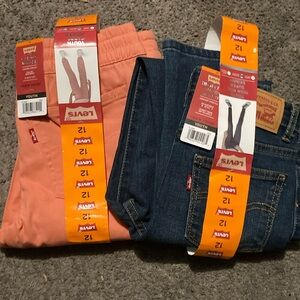 LEVIS GIRLS CARDO JOGGERS 
BOYS OR GIRLS HIGH RISE SUOER SKINNY SIZE 12 
New